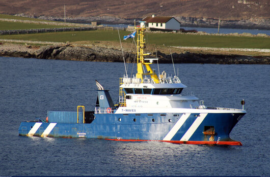 7 Waves IMO:9714185 Crew Reviews | Offshore Ship Advisor